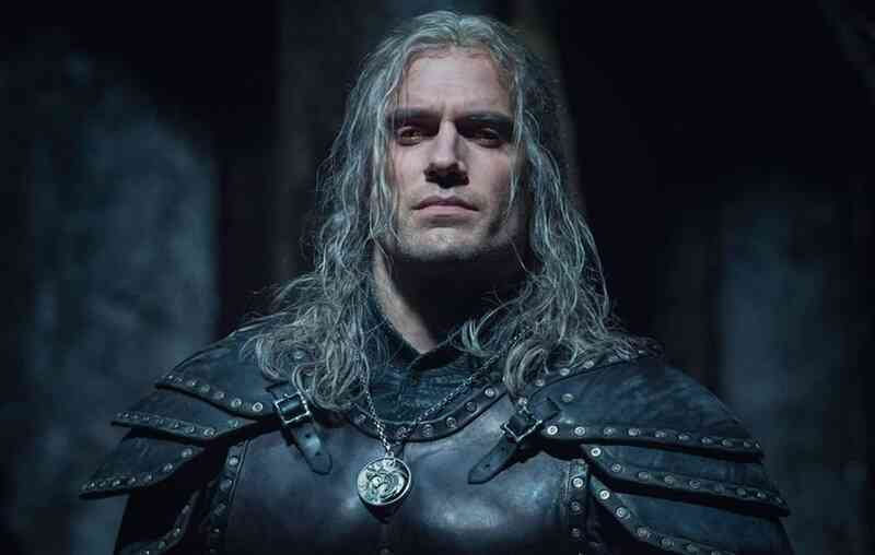 'Em trai Thor' từng là bại tướng của Henry Cavill trong cuộc đua giành vai chính 'The Witcher' - Ảnh 2. 'Em trai Thor' từng là bại tướng của Henry Cavill trong cuộc đua giành vai chính 'The Witcher' - Ảnh 2.