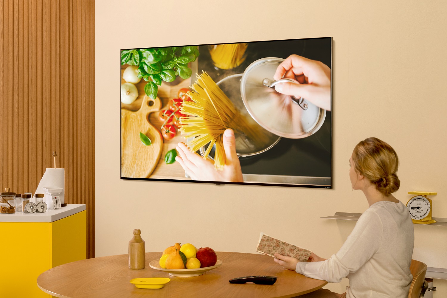 LG ra mắt dòng TV QNED 2022: Tiếp tục nâng tầm chất lượng hình ảnh và âm thanh - Ảnh 4. LG ra mắt dòng TV QNED 2022: Tiếp tục nâng tầm chất lượng hình ảnh và âm thanh - Ảnh 4.