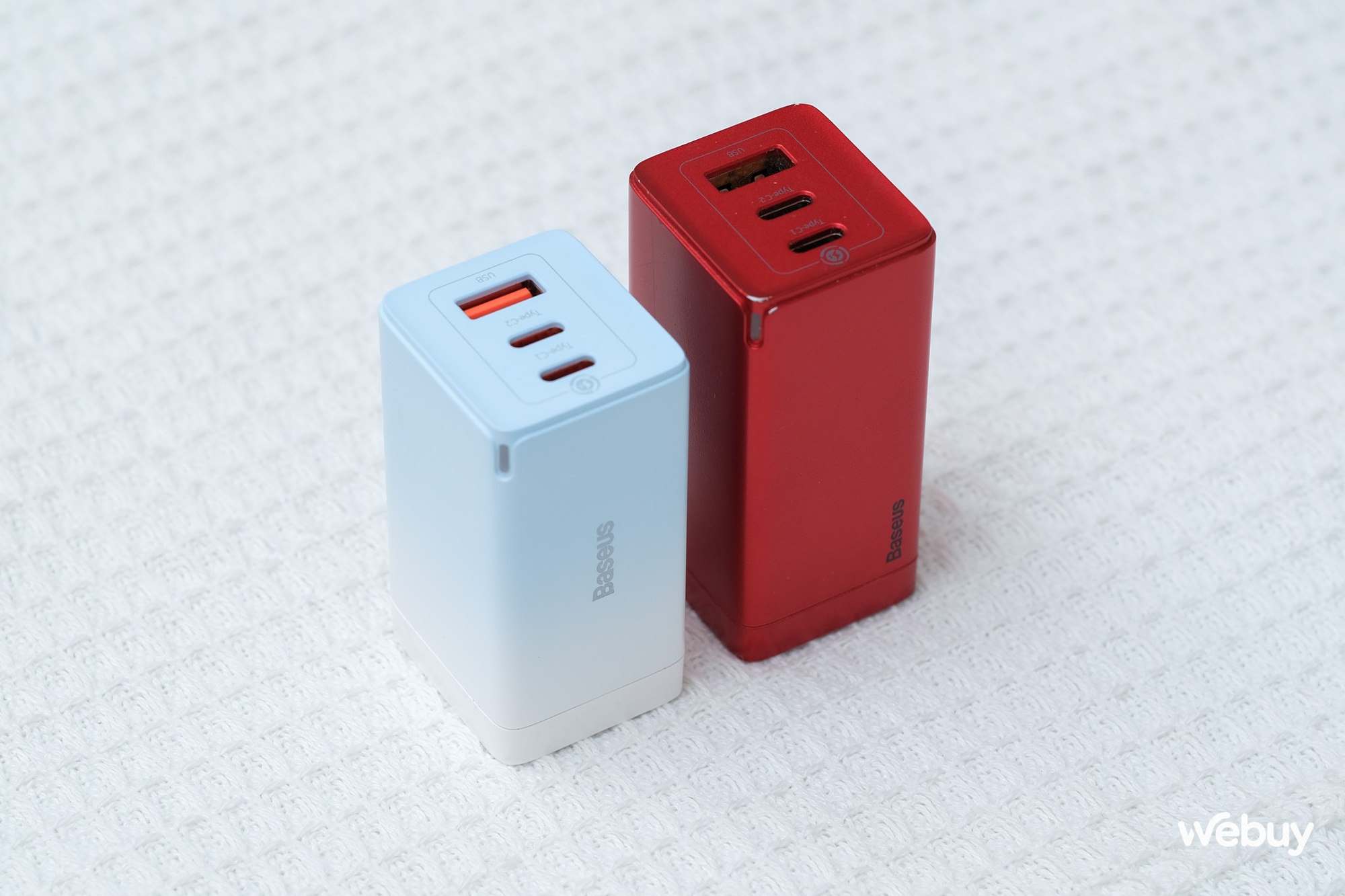 Sạc nhanh Baseus thiết kế nhỏ gọn, nhiều cổng sạc, công suất cao, giá chỉ từ 499.000 đồng