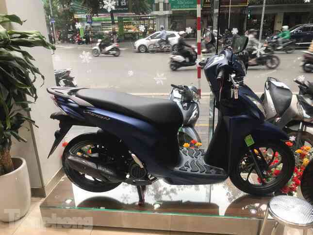 Giá xe máy hạ nhiệt dịp cuối năm