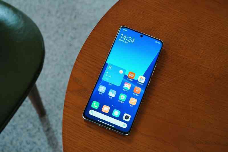 Ảnh thực tế Xiaomi 13 Pro với thiết kế mới, camera Leica 1 inch - Ảnh 4. Ảnh thực tế Xiaomi 13 Pro với thiết kế mới, camera Leica 1 inch - Ảnh 4.