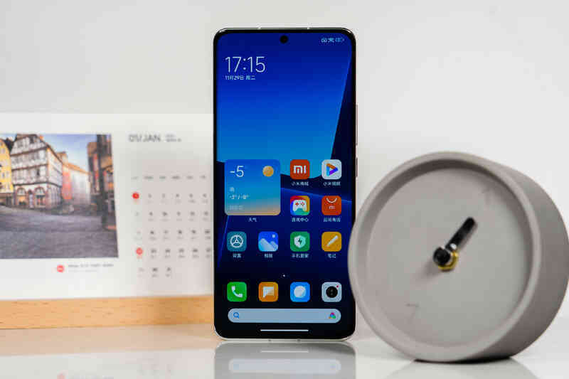 Ảnh thực tế Xiaomi 13 Pro với thiết kế mới, camera Leica 1 inch - Ảnh 9. Ảnh thực tế Xiaomi 13 Pro với thiết kế mới, camera Leica 1 inch - Ảnh 9.