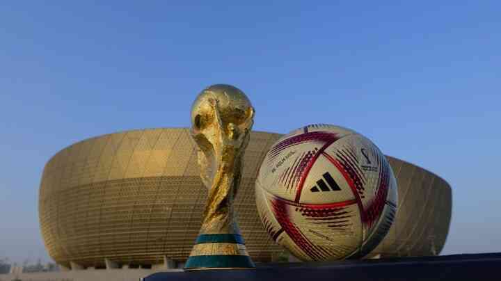Cận cảnh quả bóng đặc biệt dành riêng cho bán kết, chung kết World Cup 2022