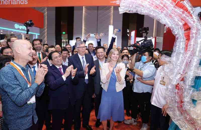 Signify giới thiệu loạt giải pháp chiếu sáng thông minh ở GEFE 2022