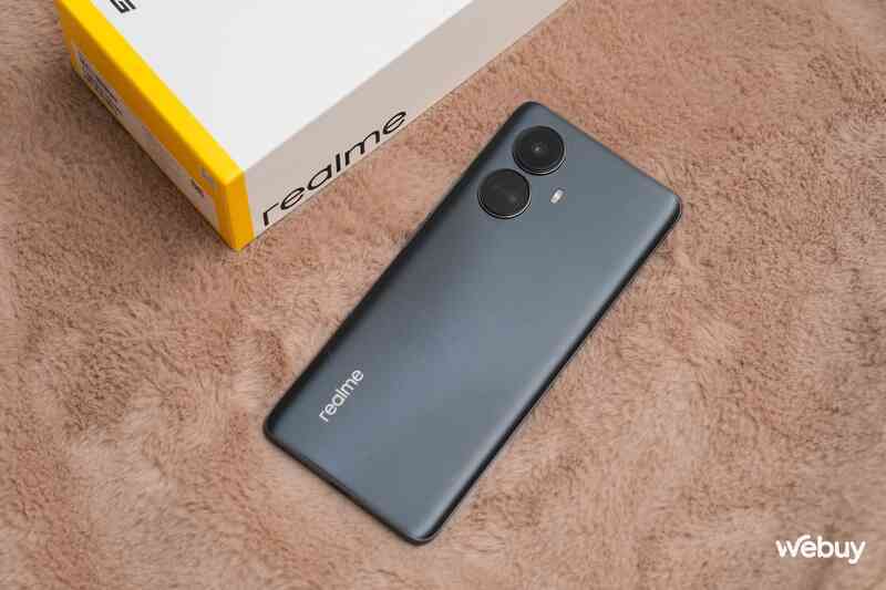 Điện thoại realme giá hơn 6 triệu nhưng có màn hình cong, camera 108MP, chip Dimensity 1080 - Ảnh 3. Điện thoại realme giá hơn 6 triệu nhưng có màn hình cong, camera 108MP, chip Dimensity 1080 - Ảnh 3.