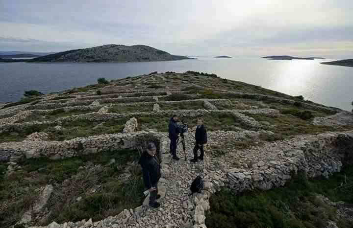 Bavljenac – Đảo vân tay nổi tiếng của Croatia - Ảnh 3. Bavljenac – Đảo vân tay nổi tiếng của Croatia - Ảnh 3.