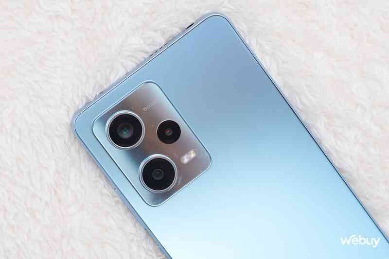 Trên tay Redmi Note 12 Pro tại VN: Thiết kế vuông vắn, chip Dimensity 1080 mới, giá chỉ từ 6 triệu đồng - Ảnh 6. Trên tay Redmi Note 12 Pro tại VN: Thiết kế vuông vắn, chip Dimensity 1080 mới, giá chỉ từ 6 triệu đồng - Ảnh 6.