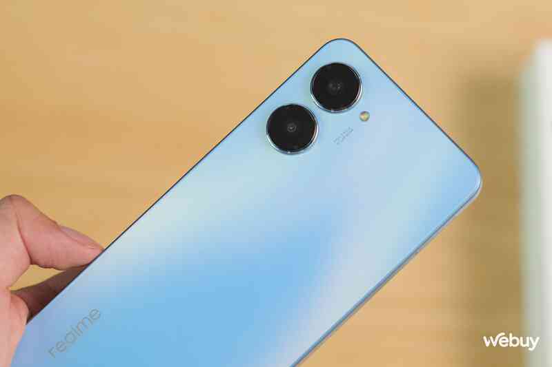 Trên tay bộ đôi realme 10 5G và realme 10 Pro: Thiết kế thời trang, cấu hình khá, giá chỉ từ hơn 5 triệu đồng - Ảnh 3. Trên tay bộ đôi realme 10 5G và realme 10 Pro: Thiết kế thời trang, cấu hình khá, giá chỉ từ hơn 5 triệu đồng - Ảnh 3.