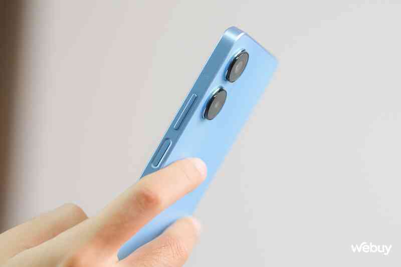 Trên tay bộ đôi realme 10 5G và realme 10 Pro: Thiết kế thời trang, cấu hình khá, giá chỉ từ hơn 5 triệu đồng - Ảnh 4. Trên tay bộ đôi realme 10 5G và realme 10 Pro: Thiết kế thời trang, cấu hình khá, giá chỉ từ hơn 5 triệu đồng - Ảnh 4.