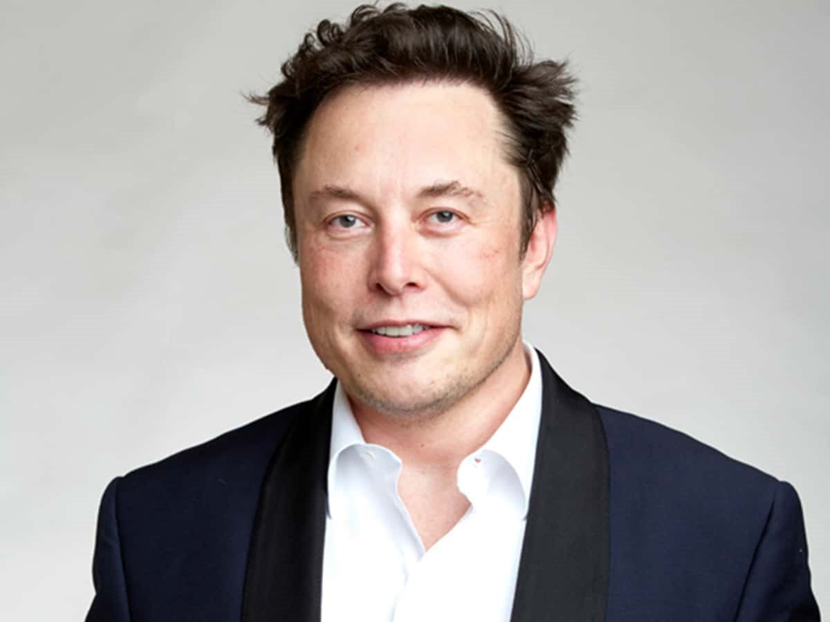 Được hỏi sẽ làm gì nếu nhà bị FBI khám xét, Elon Musk đáp: ‘Tôi làm gì có nhà’