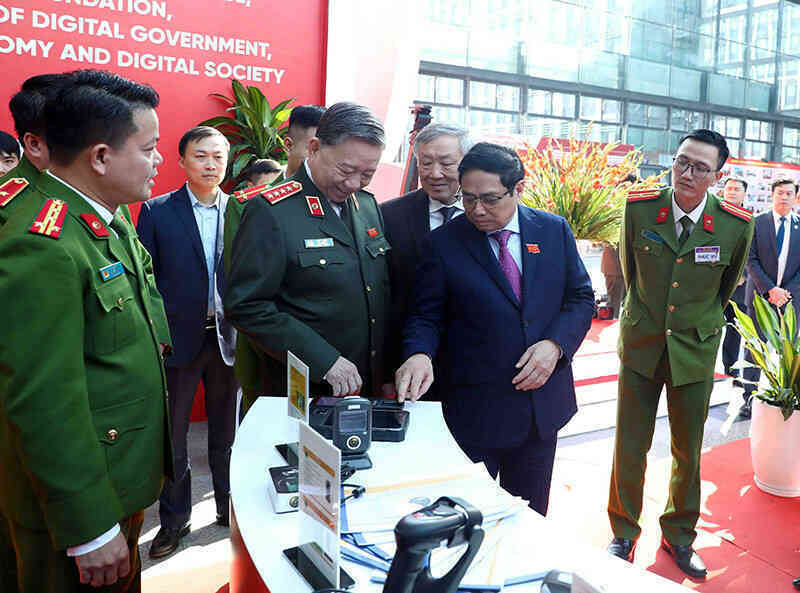 Bộ Công an tổ chức triển lãm giới thiệu tiện ích ứng dụng căn cước công dân