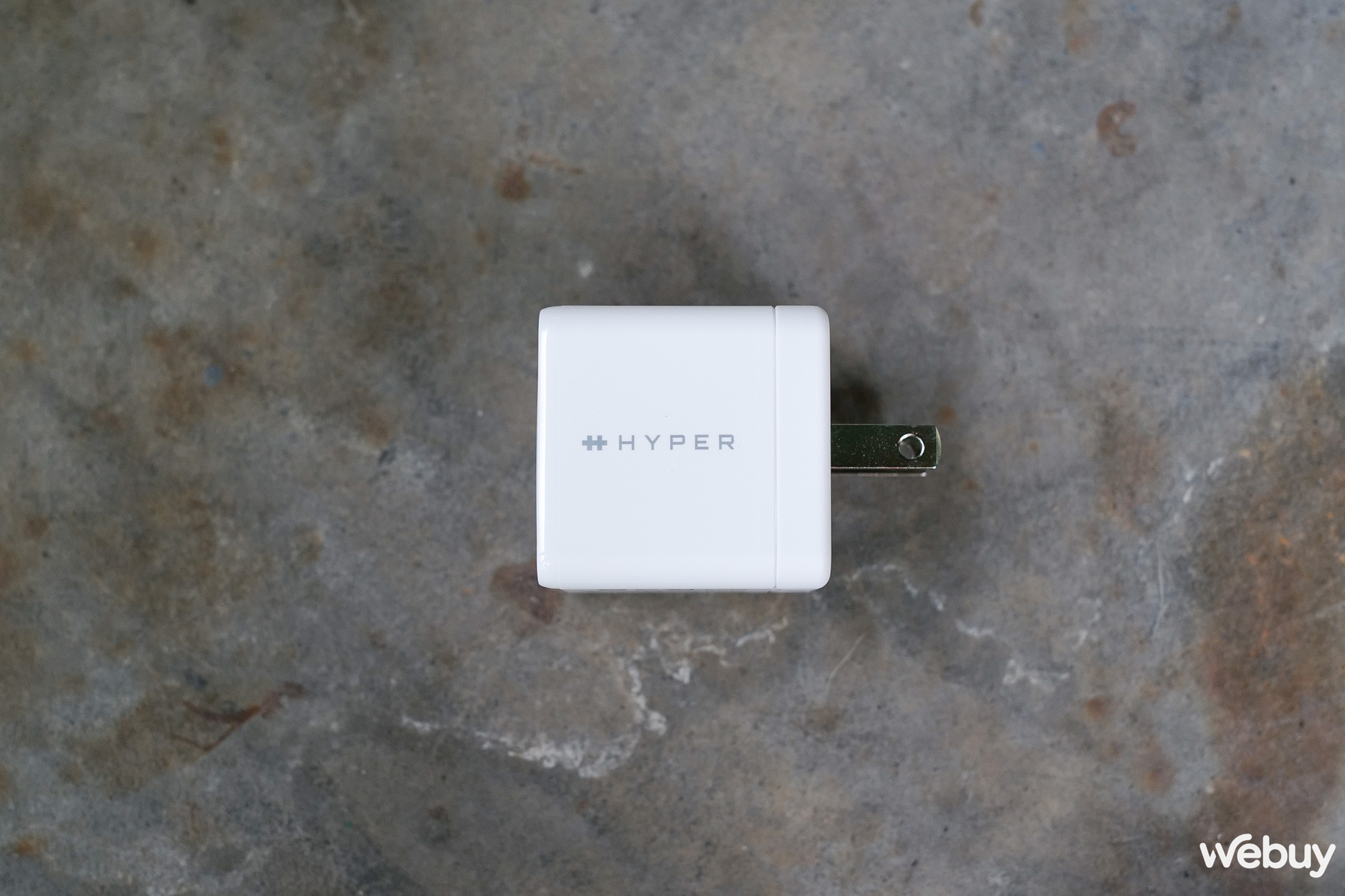 Không cần tới sạc kép 35W của Apple, đây là củ sạc mà bạn cần: Nhỏ gọn hơn mà giá lại rẻ hơn - Ảnh 4. Không cần tới sạc kép 35W của Apple, đây là củ sạc mà bạn cần: Nhỏ gọn hơn mà giá lại rẻ hơn - Ảnh 4.
