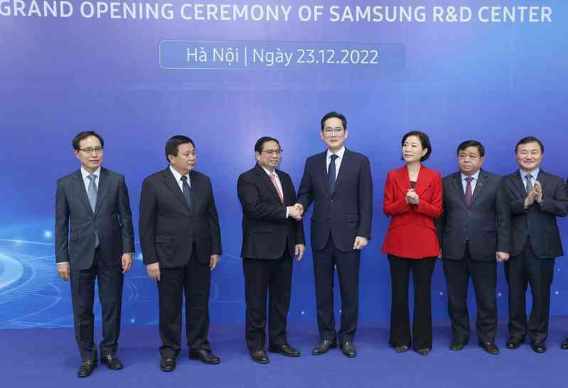 Thủ tướng dự lễ khánh thành Trung tâm Nghiên cứu và Phát triển của Samsung - Ảnh 3. Thủ tướng dự lễ khánh thành Trung tâm Nghiên cứu và Phát triển của Samsung - Ảnh 3.