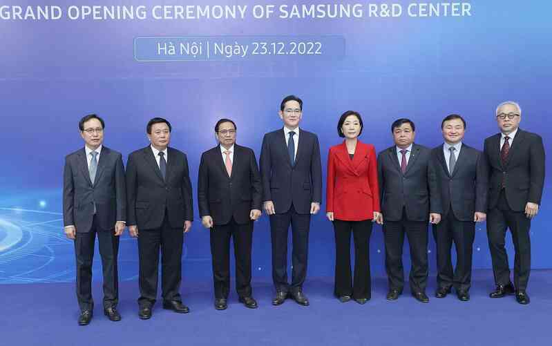 Thủ tướng dự lễ khánh thành Trung tâm Nghiên cứu và Phát triển của Samsung - Ảnh 4. Thủ tướng dự lễ khánh thành Trung tâm Nghiên cứu và Phát triển của Samsung - Ảnh 4.
