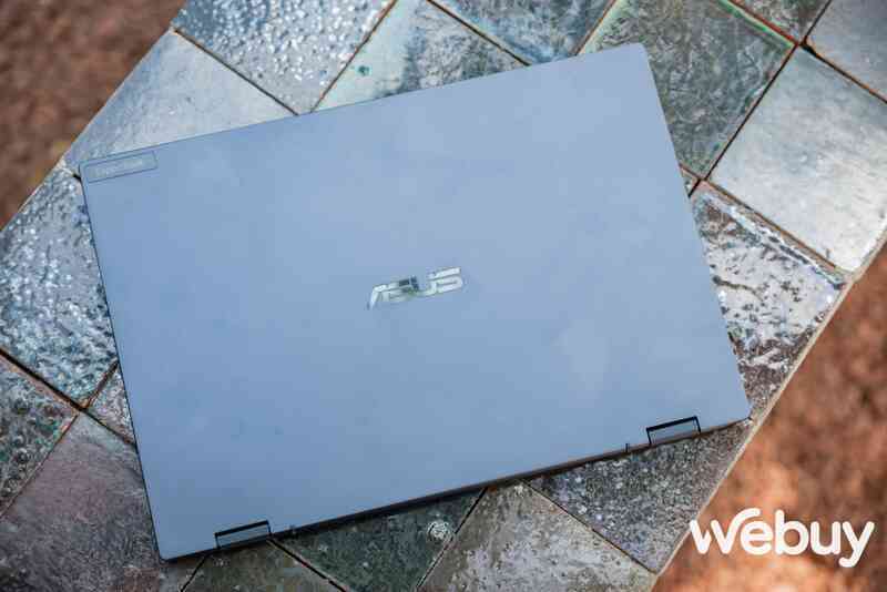 Trải nghiệm nhanh ASUS ExpertBook B5 Flip: Laptop nhỏ gọn cho dân văn phòng nhưng lại cực kỳ đa năng - Ảnh 2. Trải nghiệm nhanh ASUS ExpertBook B5 Flip: Laptop nhỏ gọn cho dân văn phòng nhưng lại cực kỳ đa năng - Ảnh 2.