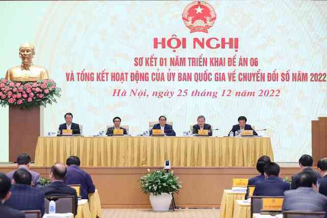 Thủ tướng: 2023 là Năm Dữ liệu số, dứt khoát phải xây dựng Trung tâm Dữ liệu quốc gia - Ảnh 2. Thủ tướng: 2023 là Năm Dữ liệu số, dứt khoát phải xây dựng Trung tâm Dữ liệu quốc gia - Ảnh 2.