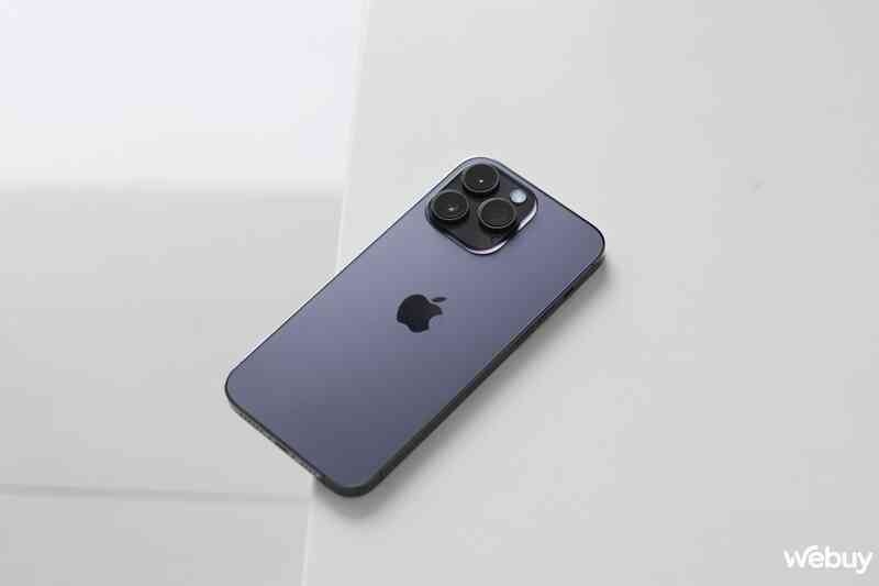 Trả góp khó khăn dịp cuối năm: Doanh số điện thoại Android suy giảm, iPhone 14 lại cháy hàng - Ảnh 5. Trả góp khó khăn dịp cuối năm: Doanh số điện thoại Android suy giảm, iPhone 14 lại cháy hàng - Ảnh 5.