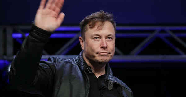Elon Musk lần đầu nhận sai kể từ khi nắm quyền Twitter: "Tôi cũng chỉ là nhân viên mới"