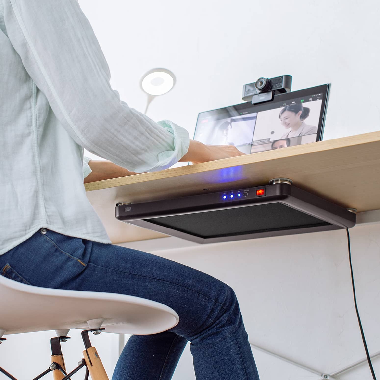 Những sản phẩm công nghệ thú vị giúp giữ ấm trong mùa đông - Ảnh 5. Những sản phẩm công nghệ thú vị giúp giữ ấm trong mùa đông - Ảnh 5.
