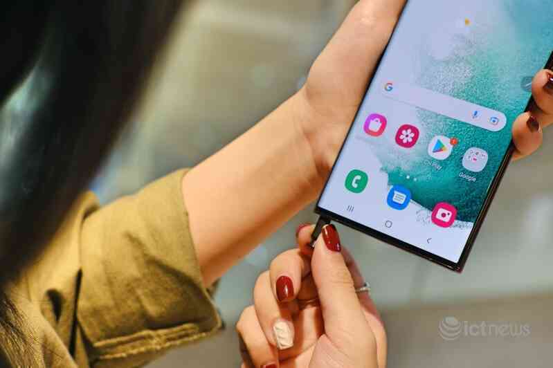 Có nên mua Galaxy S22 tại thời điểm này?