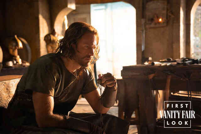 Ngỡ ngàng trước bộ poster siêu lung linh của series Lord of the Rings, hé lộ tạo hình của hàng loạt nhân vật mới - Ảnh 5.
