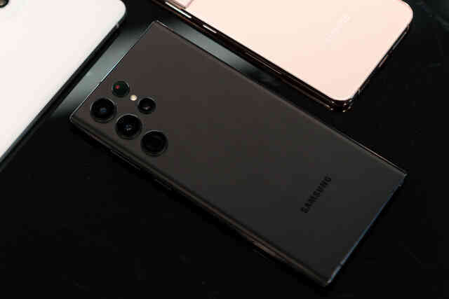 Đánh giá Samsung Galaxy S22 Plus: Sự an toàn - Ảnh 33. Đánh giá Samsung Galaxy S22 Plus: Sự an toàn - Ảnh 33.