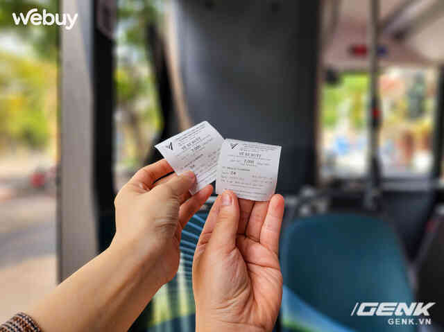 Bỏ 7K trải nghiệm xe buýt điện đầu tiên ở Sài Gòn: Có wifi, cổng sạc USB xài tẹt ga, bonus cực nhiều tiện ích đáng khen - Ảnh 4. Bỏ 7K trải nghiệm xe buýt điện đầu tiên ở Sài Gòn: Có wifi, cổng sạc USB xài tẹt ga, bonus cực nhiều tiện ích đáng khen - Ảnh 4.
