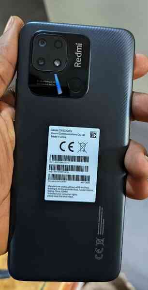 Redmi 10C lộ ảnh thực tế, có cảm biến vân tay trong cụm camera