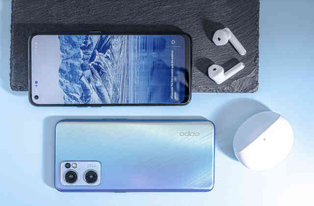 OPPO Reno7 và Reno7 Z ra mắt tại VN, giá từ 10.5 triệu đồng - Ảnh 4. OPPO Reno7 và Reno7 Z ra mắt tại VN, giá từ 10.5 triệu đồng - Ảnh 4.