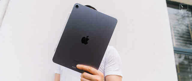 Ảnh thực tế iPad Air 5: Ngoại hình không đổi, chip M1 mạnh ngang iPad Pro - Ảnh 2. Ảnh thực tế iPad Air 5: Ngoại hình không đổi, chip M1 mạnh ngang iPad Pro - Ảnh 2.