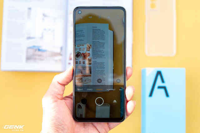 Trên tay OPPO A76: Thiết kế thời trang, pin khủng, có sạc nhanh nhất phân khúc, giá dưới 6 triệu đồng - Ảnh 8. Trên tay OPPO A76: Thiết kế thời trang, pin khủng, có sạc nhanh nhất phân khúc, giá dưới 6 triệu đồng - Ảnh 8.