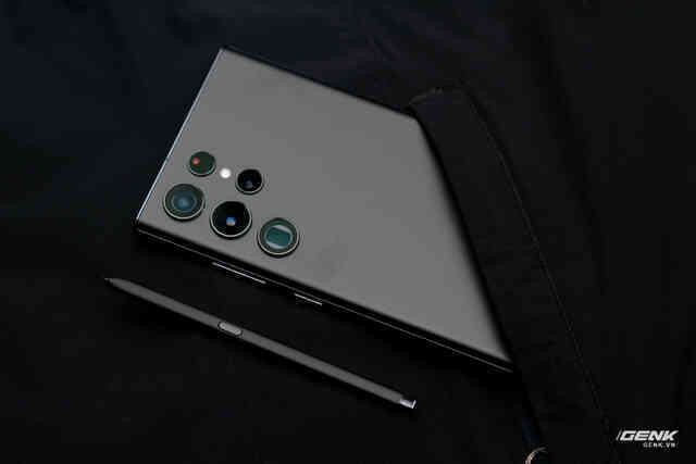 Samsung: Galaxy S22 series là dòng S bền nhất, camera tốt nhất - Ảnh 5. Samsung: Galaxy S22 series là dòng S bền nhất, camera tốt nhất - Ảnh 5.