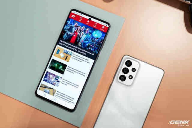 Sau A33, A53, Samsung chính thức lộ diện 'át chủ bài' Galaxy A73 5G với camera nâng cấp mạnh mẽ - Ảnh 5. Sau A33, A53, Samsung chính thức lộ diện 'át chủ bài' Galaxy A73 5G với camera nâng cấp mạnh mẽ - Ảnh 5.