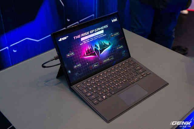ASUS ROG Flow Z13: Tablet chơi game mạnh nhất thế giới ra mắt tại VN, giá 50 triệu đồng