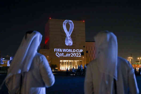 World Cup 2022: Sàn tiền ảo tham gia tài trợ chính thức, nước chủ nhà dở khóc dở cười