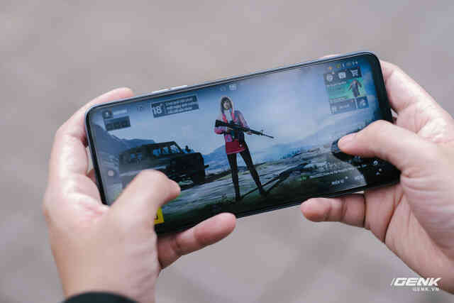 Đây là smartphone cấu hình giống Bphone A40, pin 7000mAh nhưng giá rẻ hơn - Ảnh 12. Đây là smartphone cấu hình giống Bphone A40, pin 7000mAh nhưng giá rẻ hơn - Ảnh 12.