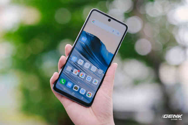 Đây là smartphone cấu hình giống Bphone A40, pin 7000mAh nhưng giá rẻ hơn - Ảnh 7. Đây là smartphone cấu hình giống Bphone A40, pin 7000mAh nhưng giá rẻ hơn - Ảnh 7.