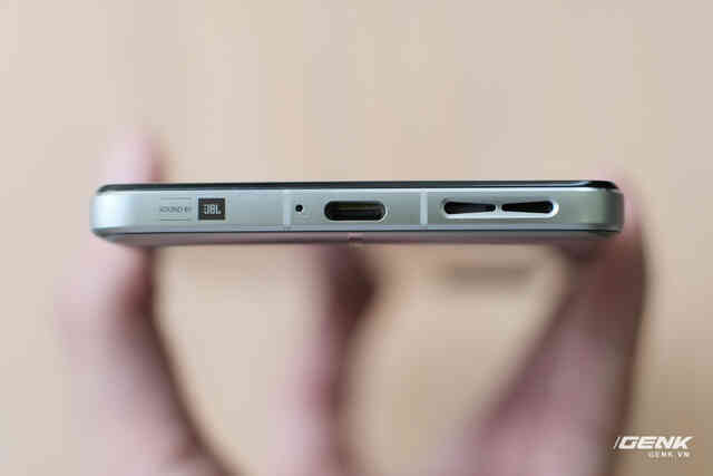 Trên tay Redmi K50 Gaming: Cấu hình Snapdragon 8 Gen 1 khủng, sạc siêu nhanh 120W, giá chỉ 13.5 triệu nhưng vẫn có một nhược điểm "chí mạng" cần khắc phục! - Ảnh 17. Trên tay Redmi K50 Gaming: Cấu hình Snapdragon 8 Gen 1 khủng, sạc siêu nhanh 120W, giá chỉ 13.5 triệu nhưng vẫn có một nhược điểm "chí mạng" cần khắc phục! - Ảnh 17.