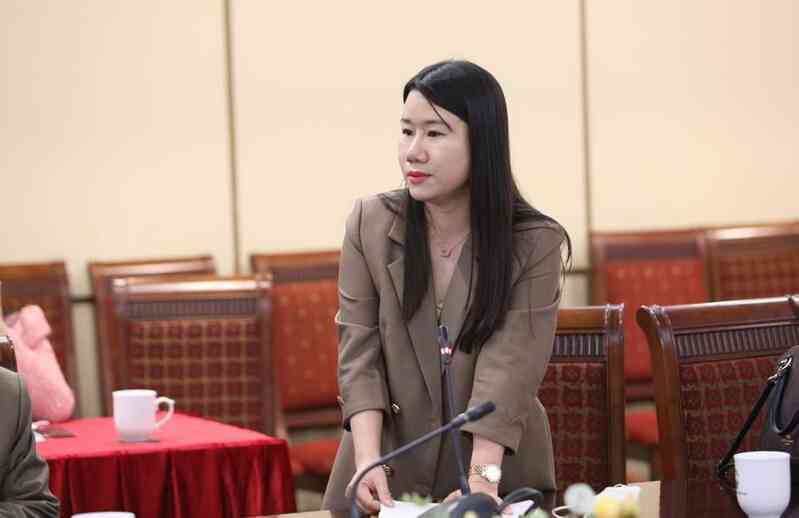 Gắn hệ thống rà quét để hạn chế tình trạng 'báo hóa mạng xã hội'
