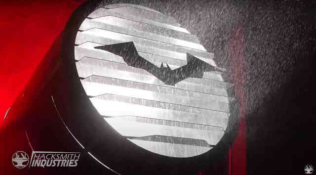Nhóm YouTuber chế đèn Bat-Signal siêu to khổng lồ, chiếu được logo người dơi rõ mồn một lên bầu trời đầy sương như trong The Batman - Ảnh 2. Nhóm YouTuber chế đèn Bat-Signal siêu to khổng lồ, chiếu được logo người dơi rõ mồn một lên bầu trời đầy sương như trong The Batman - Ảnh 2.