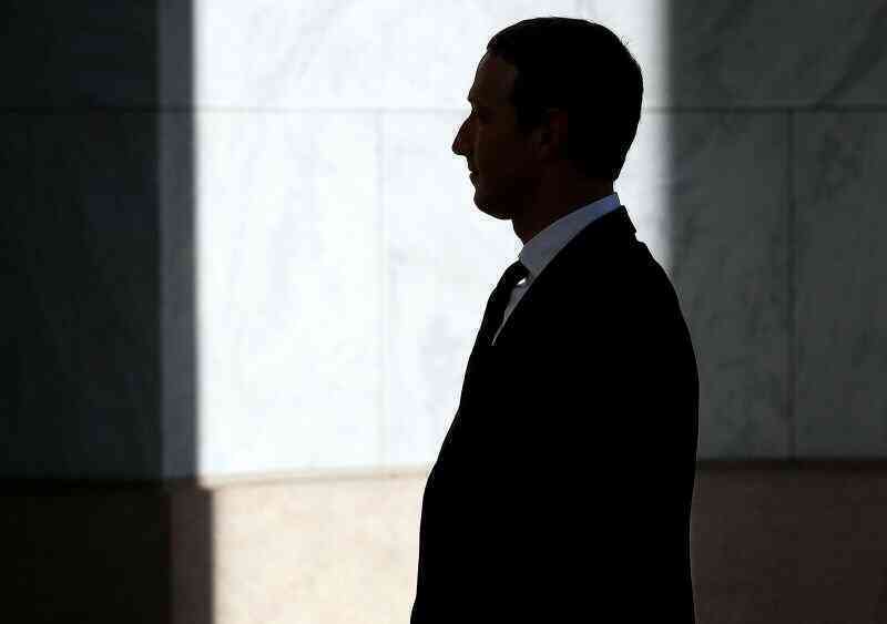 Mark Zuckerberg né tránh truyền thông. ảnh 2 Mark Zuckerberg ne tranh truyen thong. anh 2