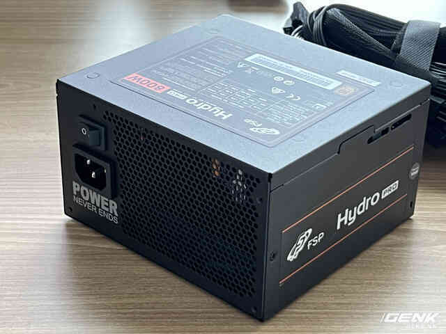 Mở hộp và đánh giá nhanh FSP Hydro Pro 800W Bronze: hàng “budget” cân được cả cấu hình khủng - Ảnh 6. Mở hộp và đánh giá nhanh FSP Hydro Pro 800W Bronze: hàng “budget” cân được cả cấu hình khủng - Ảnh 6.