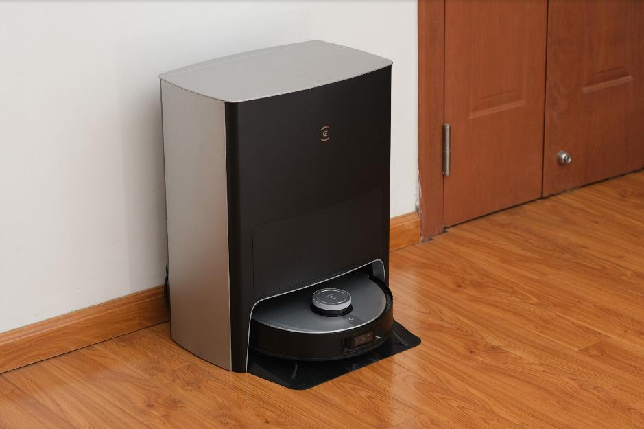 Trải nghiệm Ecovacs Deebot X1 Omni: Hút lau “thần sầu”, tự giặt giẻ và làm sạch bụi siêu tiện lợi, có trợ lý ảo cùng nhiều tính năng thông minh