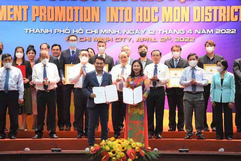 MobiFone tặng 100 căn nhà cho người dân Hóc Môn, Củ Chi