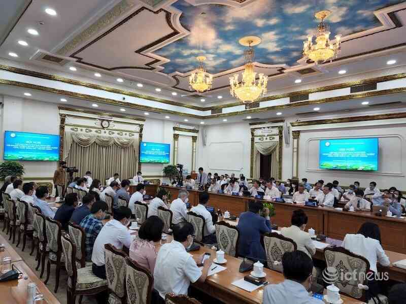 Chính quyền TP.HCM sẽ giao tiếp với người dân thông qua ứng dụng