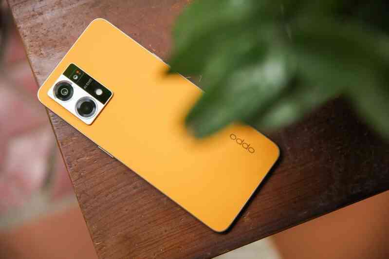 Oppo nhảy vào phân khúc cao cấp với Reno7 Pro 5G, giá 18,99 triệu đồng