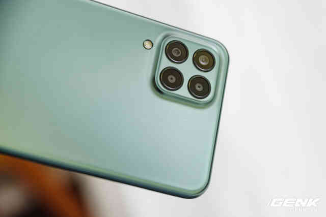 Trải nghiệm nhanh Galaxy M33/ M23 5G: Bình thì hạng M mà rượu lại loại A - Ảnh 8. Trải nghiệm nhanh Galaxy M33/ M23 5G: Bình thì hạng M mà rượu lại loại A - Ảnh 8.
