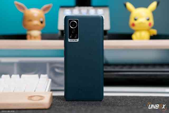 Nhà mạng Philippines ra mắt smartphone 5G giá rẻ chỉ hơn 4 triệu đồng, nhưng mà nó lạ lắm... - Ảnh 6. Nhà mạng Philippines ra mắt smartphone 5G giá rẻ chỉ hơn 4 triệu đồng, nhưng mà nó lạ lắm... - Ảnh 6.