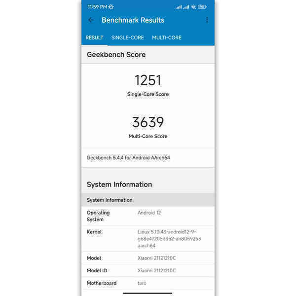 Đối với Geekbench 5, chiếc điện thoại này đạt 1251 điểm đơn nhân và 3639 điểm đa nhân.