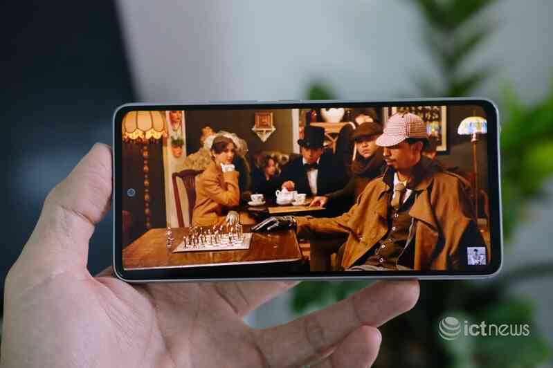 Galaxy A53 5G phân khúc 10 triệu đồng có đáng đồng tiền bát gạo?
